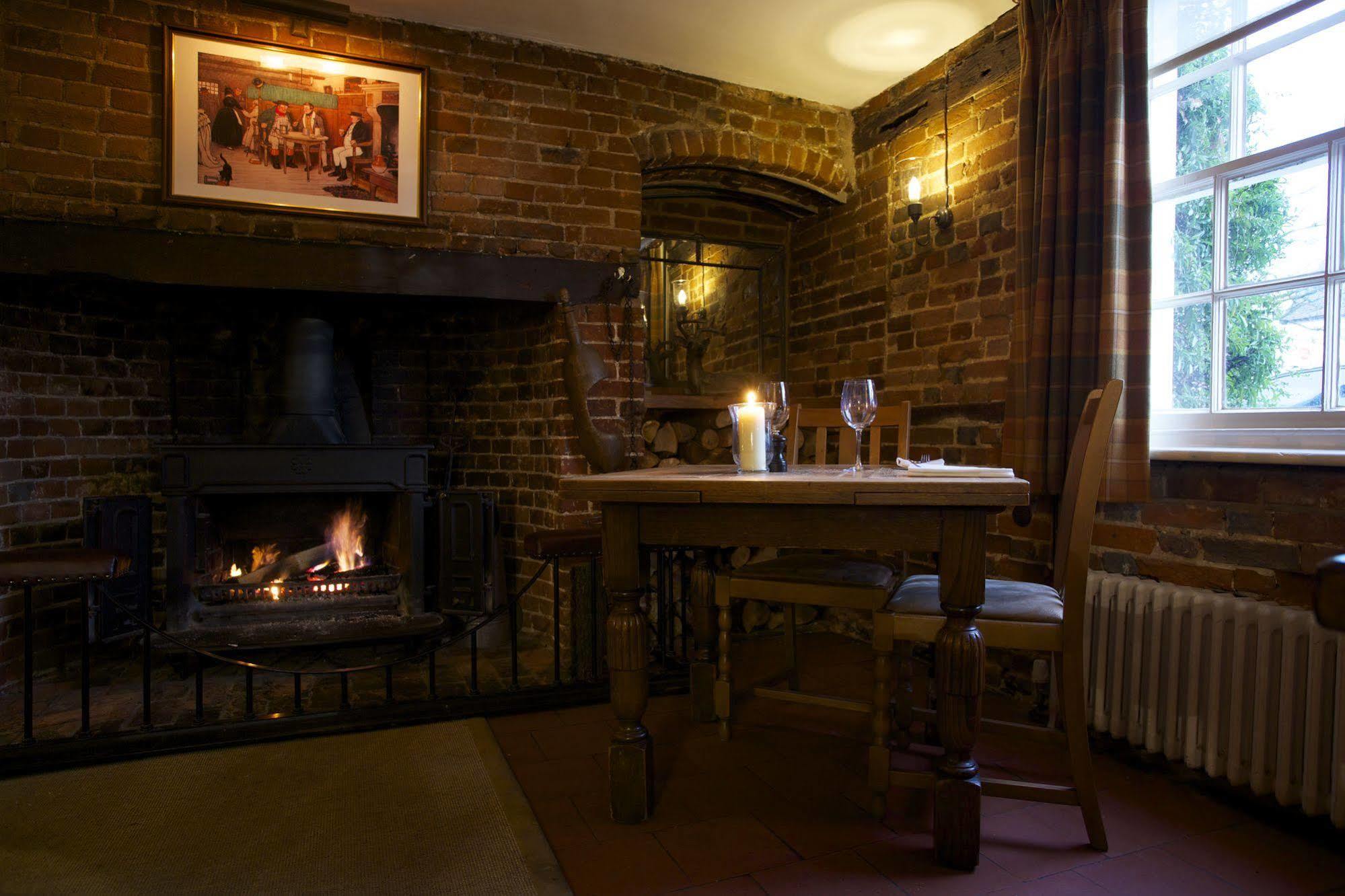 The Royal Oak, Yattendon Frilsham Buitenkant foto