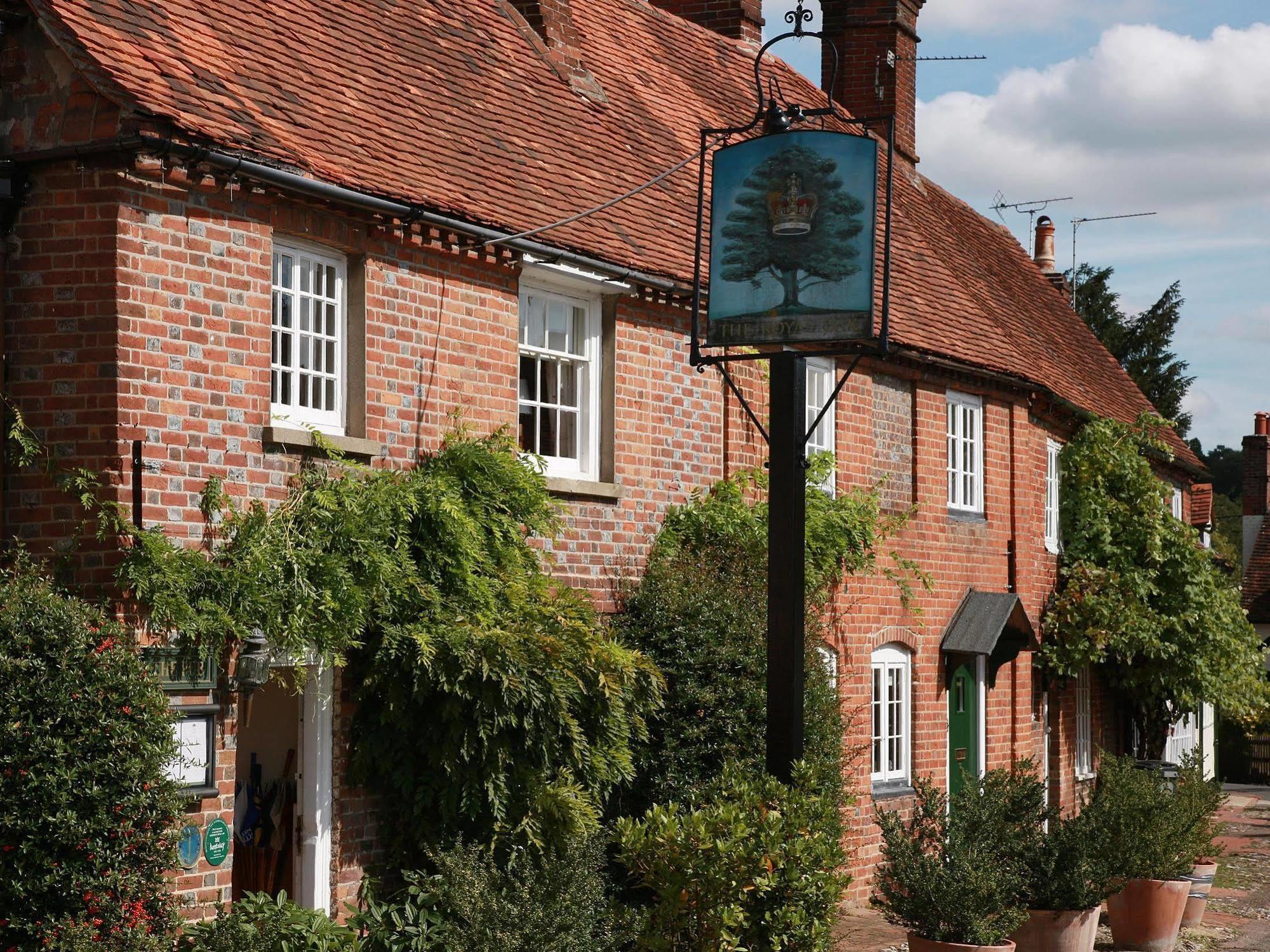 The Royal Oak, Yattendon Frilsham Buitenkant foto